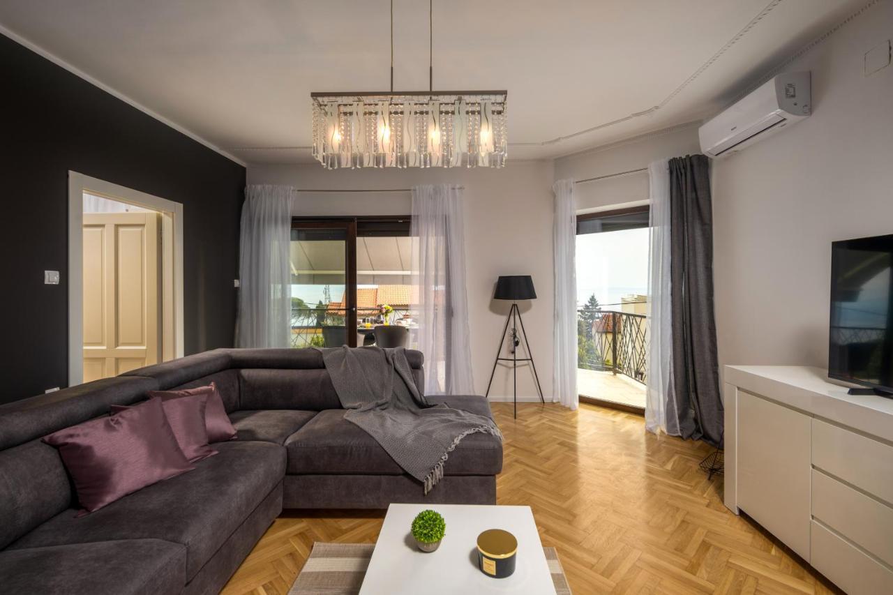 Villa Adriatic, Apartment Chiara With Sea View And Heated Swimming Pool, Free Private Parking, Ičići Eksteriør bilde